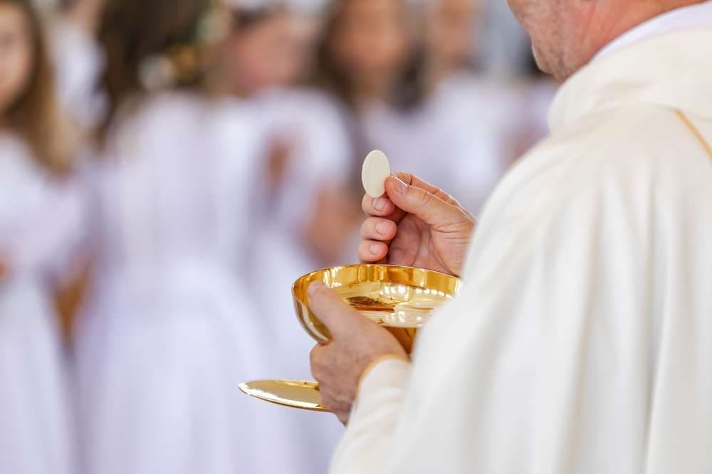 North Carolina bishop issues new Eucharistic norms in Charlotte diocese