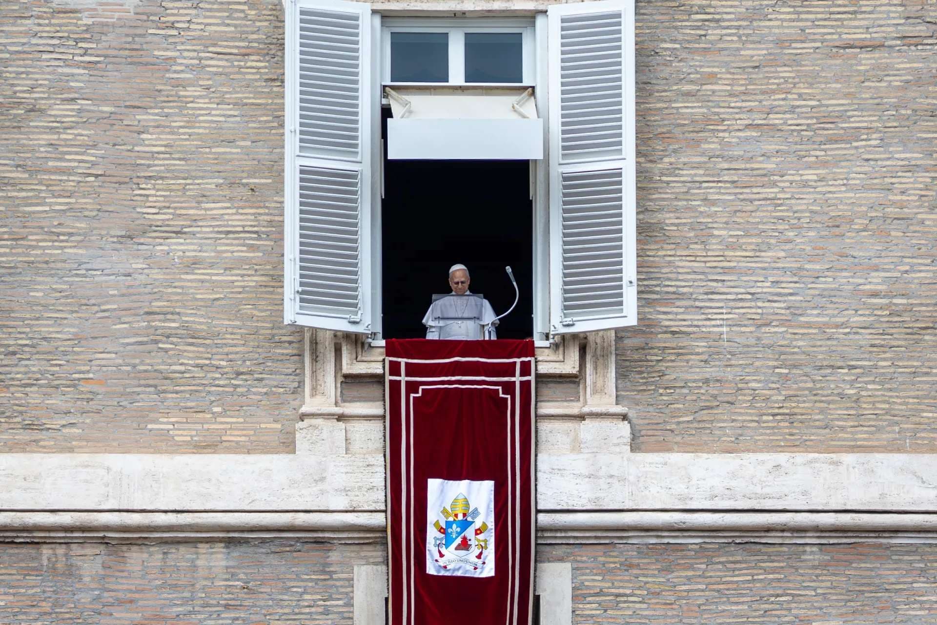 Pope Leo calls for AI to serve human dignity, renews commitment to environmental care