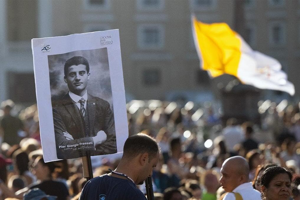 Los Angeles youth celebrate the canonization of 2 new saints