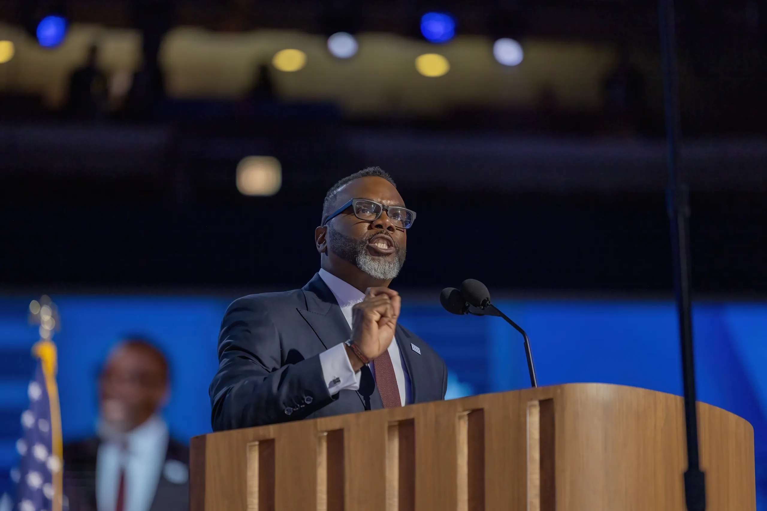 Chicago mayor invites Pope Leo to Chicago after talks on social justice