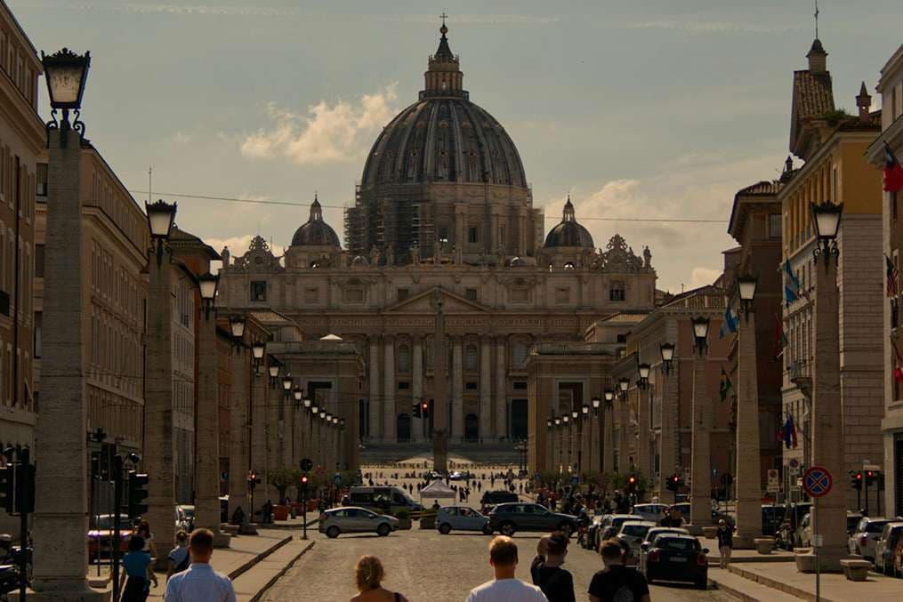 Synodal commission punts female diaconate issue to Pope Leo