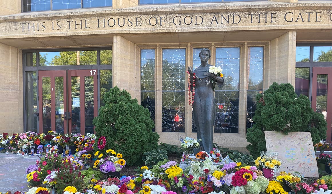 Annunciation Catholic Church holds first Mass after shooting