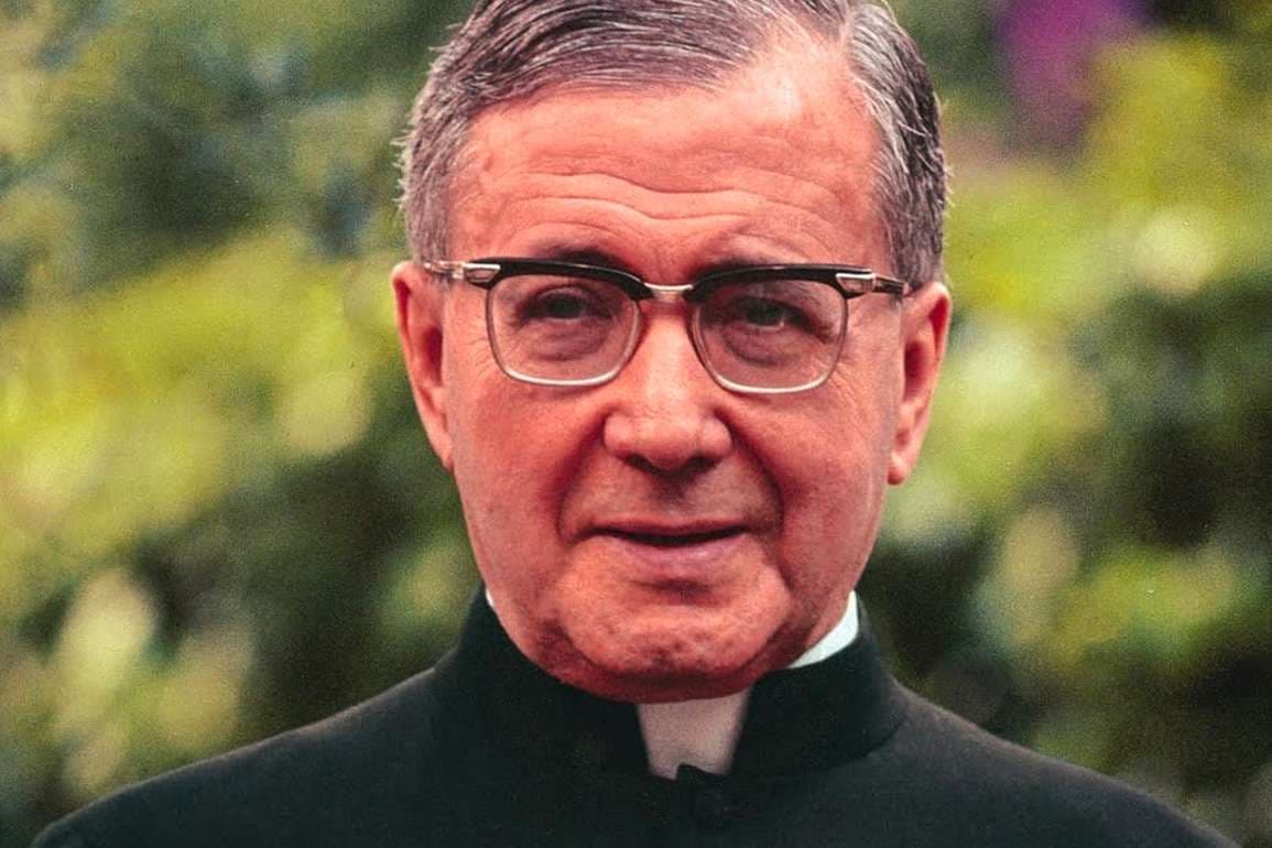 Looking for New Year’s resolutions? St Josemaría Escrivá can help