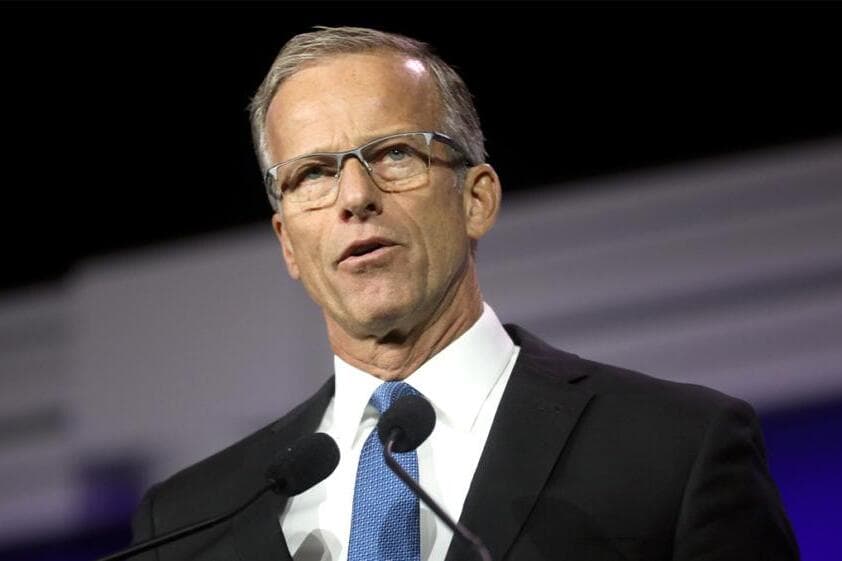 Senate majority leader files resolution to speed up presidential nominee confirmations