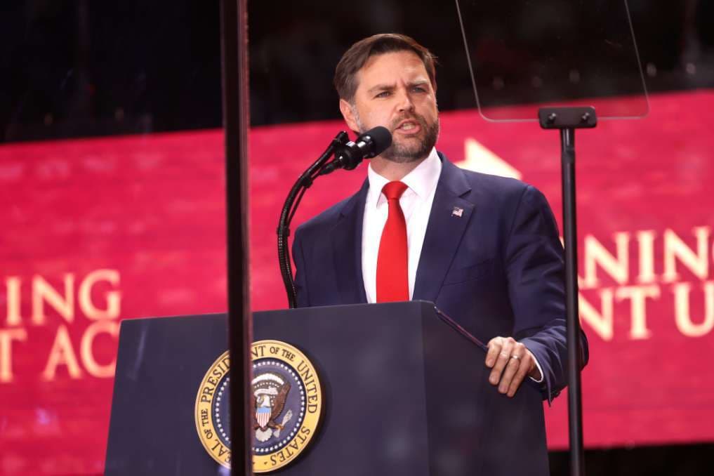 At TPUSA event, Vance reflects on the role of Christianity in public square, urges students to get married and have kids