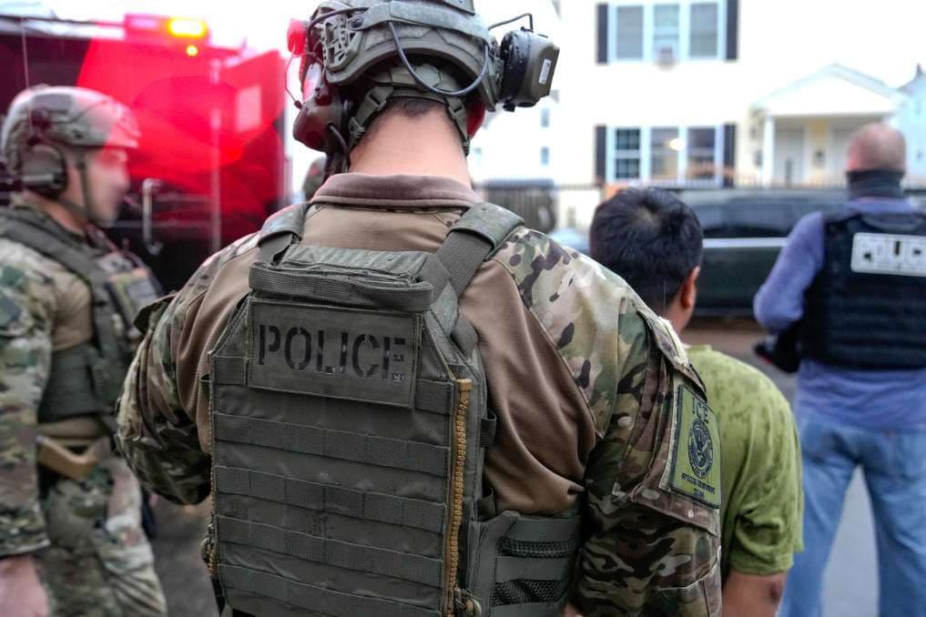 2 agents placed on administrative leave over Minneapolis shooting