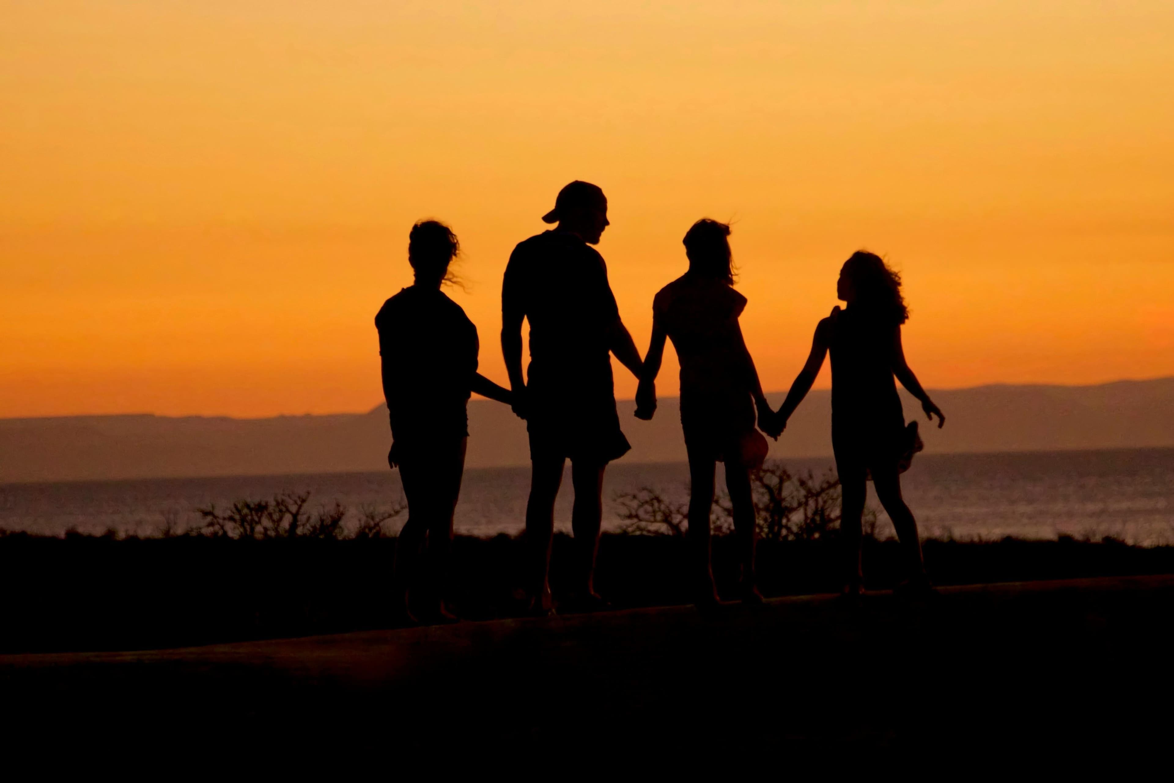 Poll: Gen Z men more likely than women to prioritize having children, marriage
