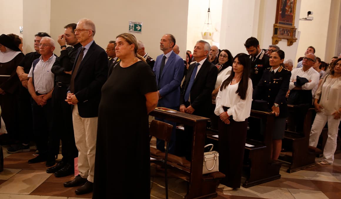 Hundreds gather in Assisi for thanksgiving Mass honoring St. Carlo Acutis