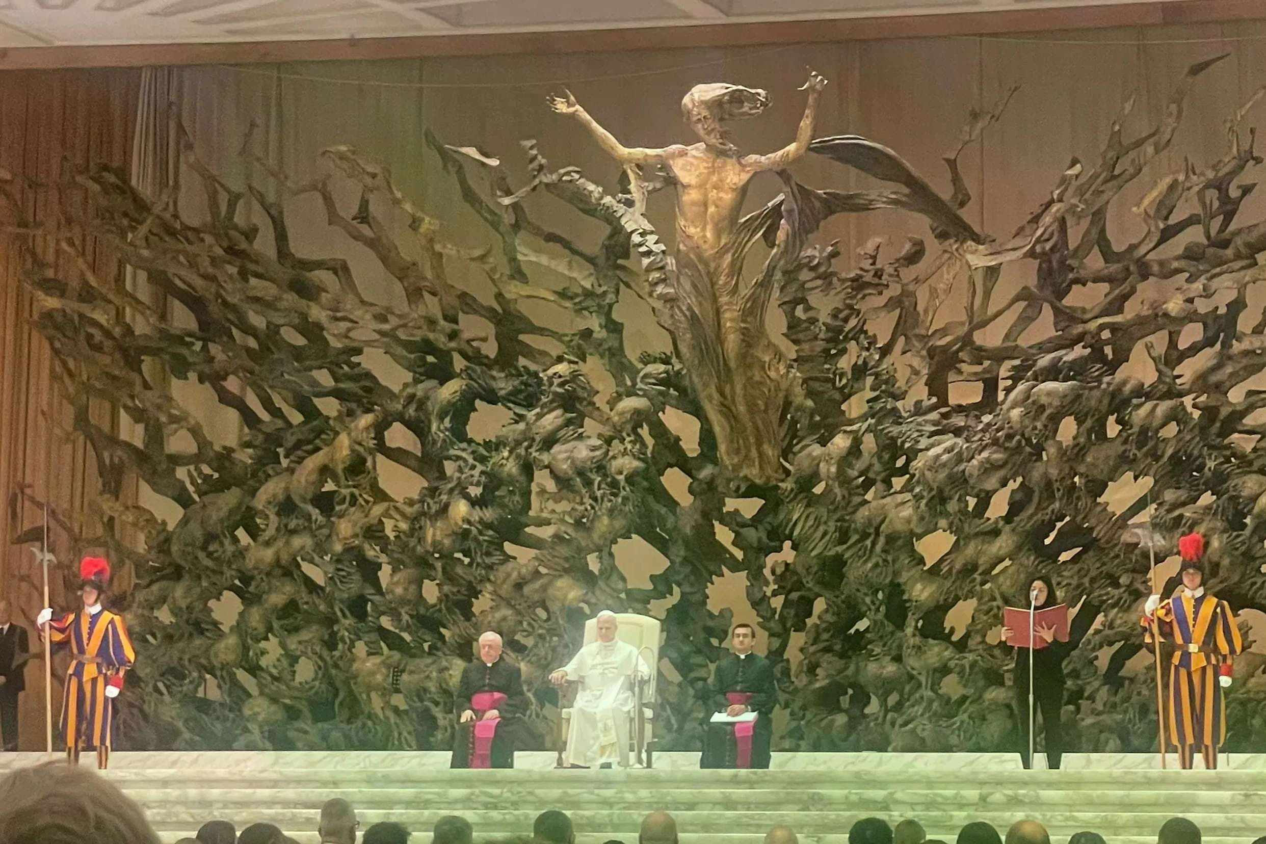 Pope Leo highlights twofold nature of Sacred Scripture: Divine and human