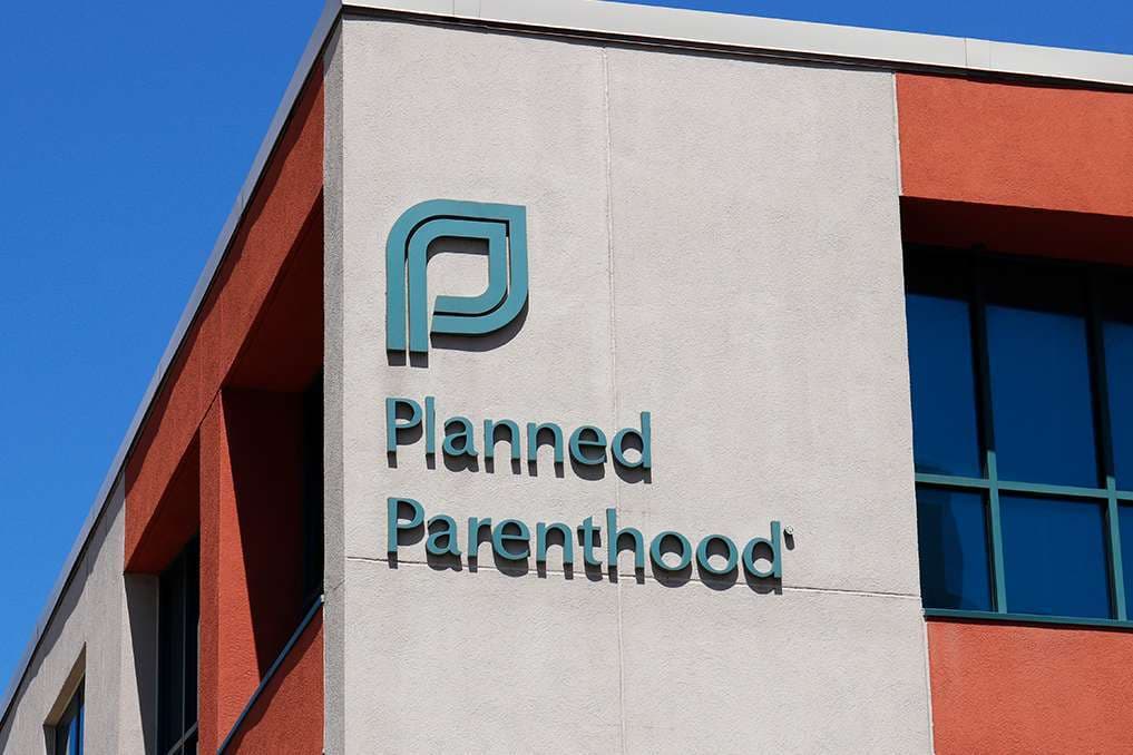 Planned Parenthood of Wisconsin resumes abortions after a nearly monthlong pause