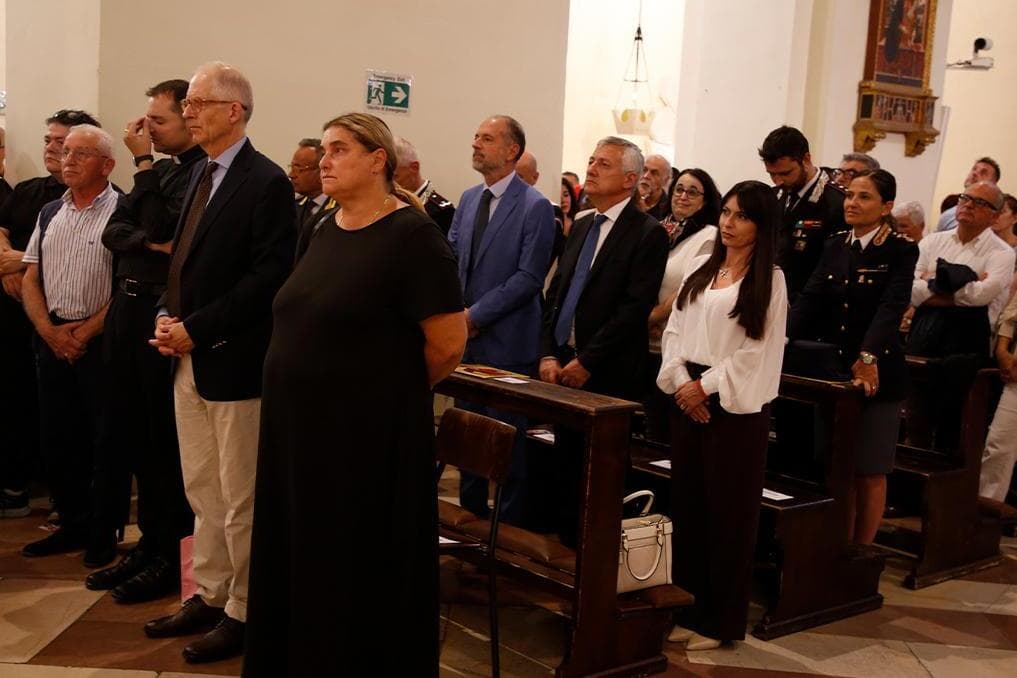 Hundreds gather in Assisi for thanksgiving Mass honoring St Carlo Acutis