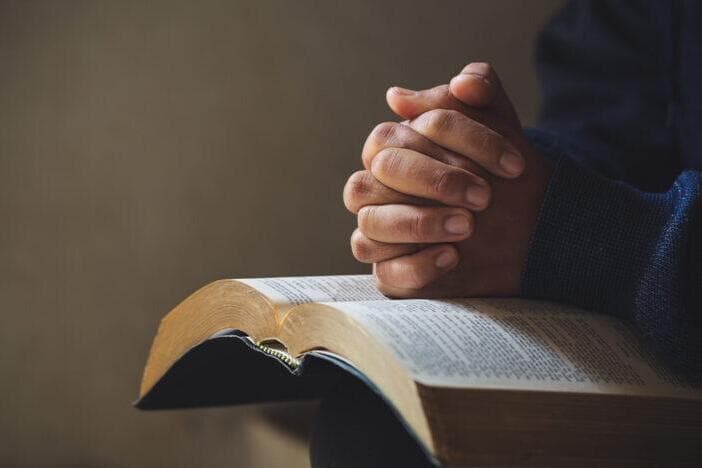 Trump administration affirms right to share faith in federal workplaces