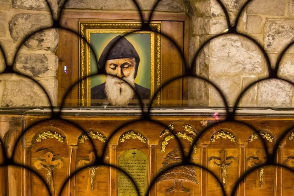 Pastor reports possible miracle in Naples after blessed oil jar mysteriously refills