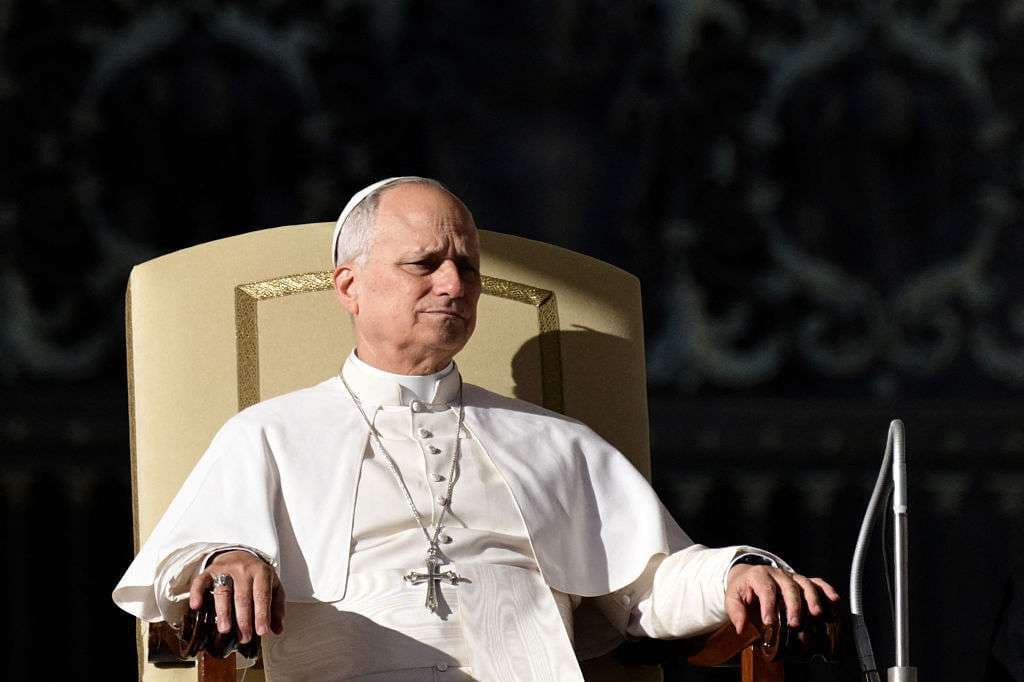 Pope Leo calls faithful to view death through lens of the Resurrection
