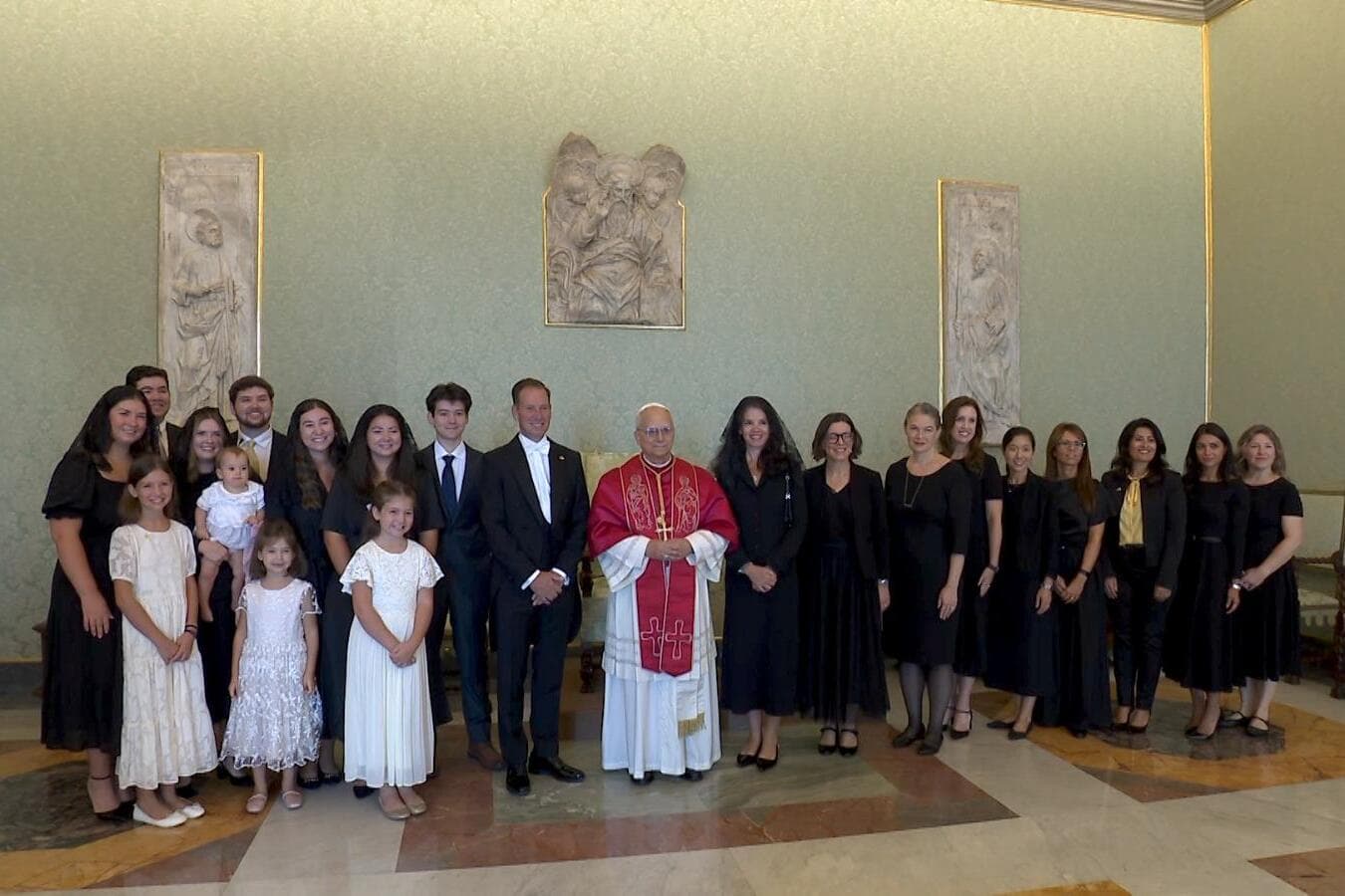 Ambassador Burch discusses peace with Pope Leo, brings emblematic gifts of America