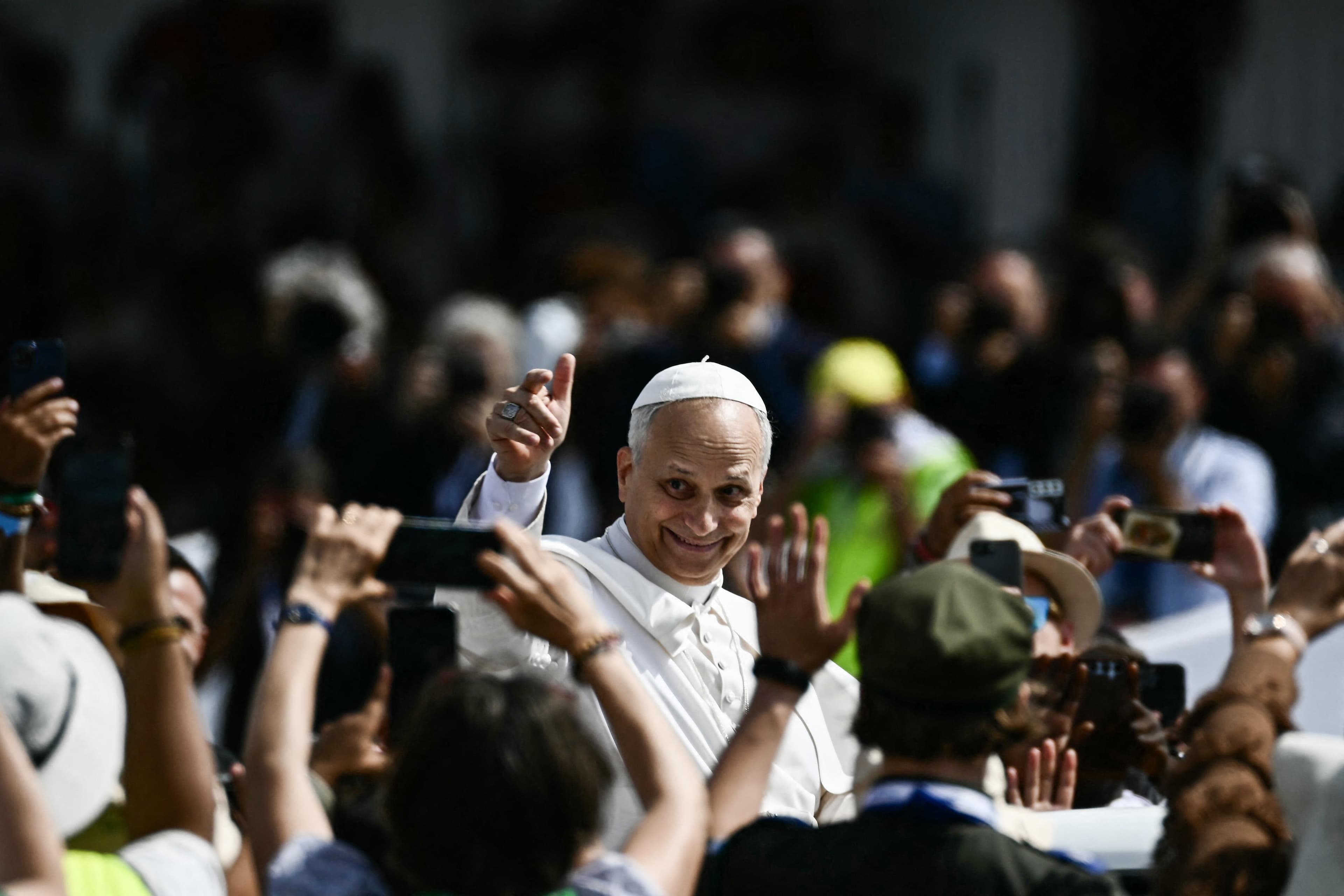 With urgent call to evangelize, Pope Leo holds historic encounter with 1M youth from around the world