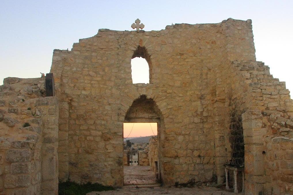 Church leaders visit Taybeh, condemn rising attacks on last Christian town in West Bank
