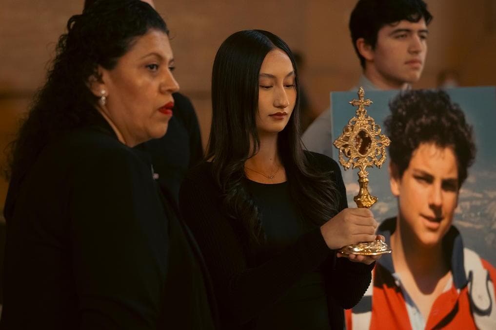 Los Angeles parish receives relic of St Carlo Acutis