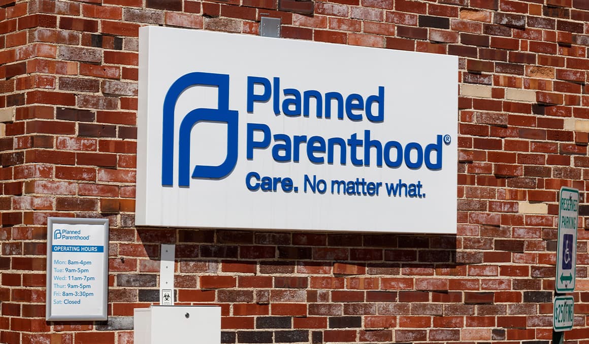 Iowa governor praises state pro-life laws that could close remaining Planned Parenthood facilities