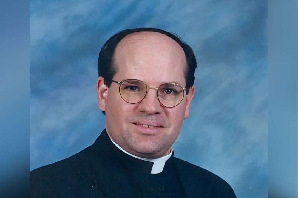 Man pleads guilty to fatally stabbing Nebraska priest at rectory in 2023