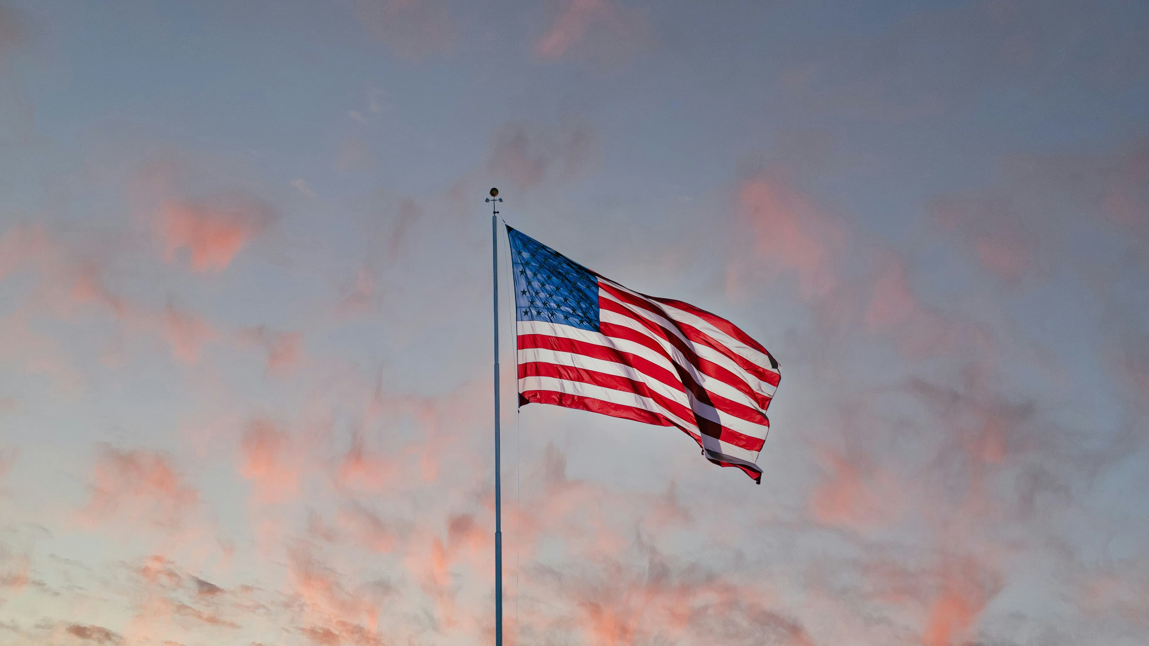 Trump signs executive order: ‘prosecuting burning of the American flag’