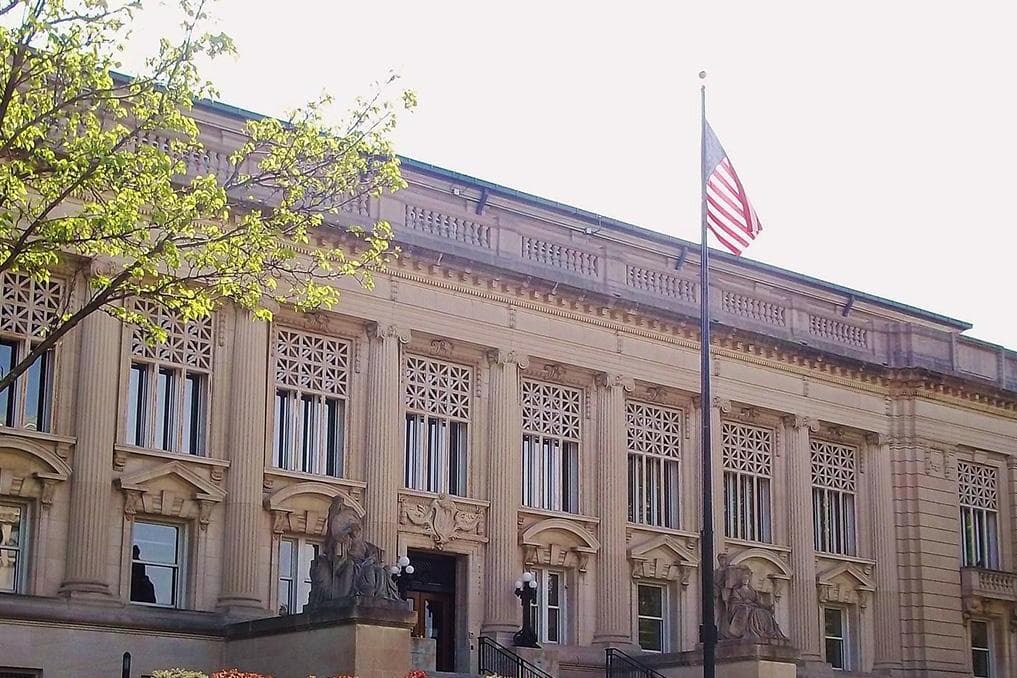 Thomas More Society to defend Illinois religious groups’ challenge of sweeping abortion-coverage mandate