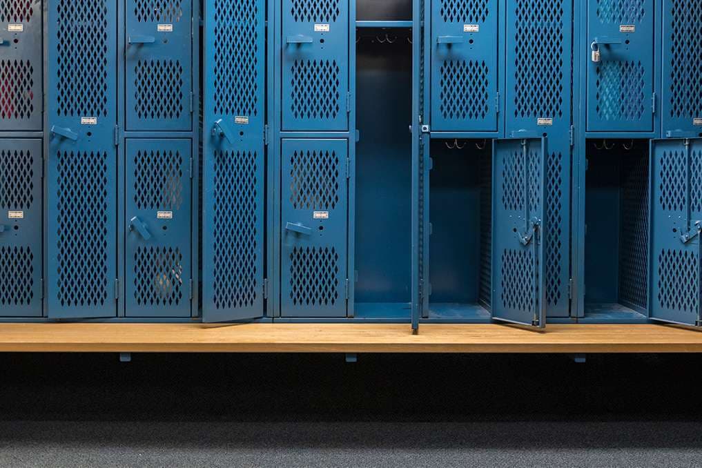 2 Virginia high school boys suspended for objecting to female student in their locker room