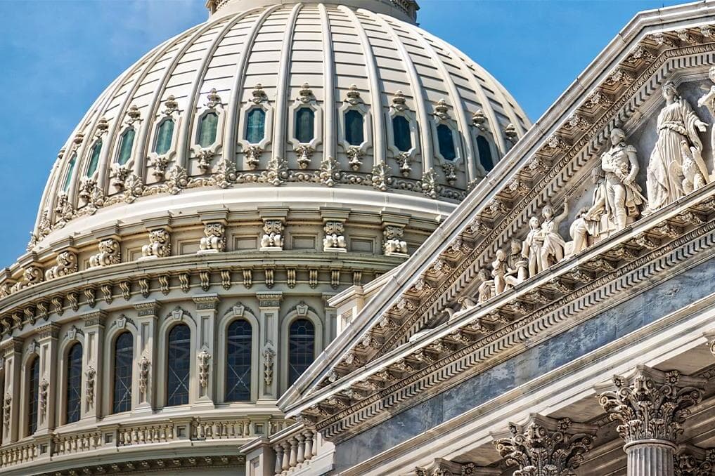 Gallup: No strong majority favors government deregulation of business