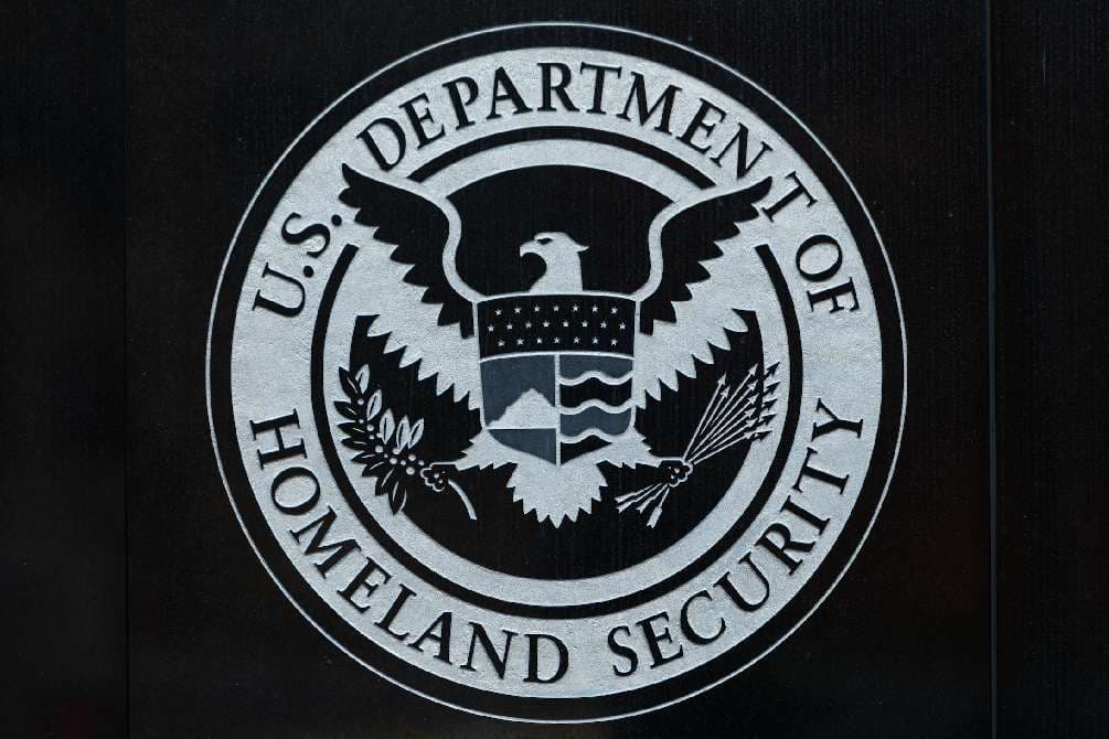 Senate Republicans, Democrats agree to separate, temporary DHS funding, avoiding shutdown
