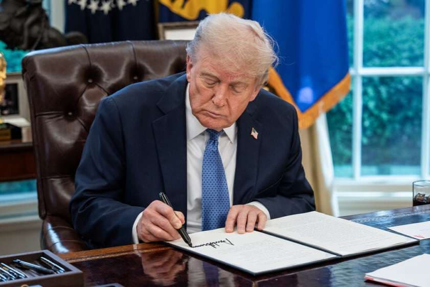 Trump signs order to build Alaska mining road, reversing Biden-era ban