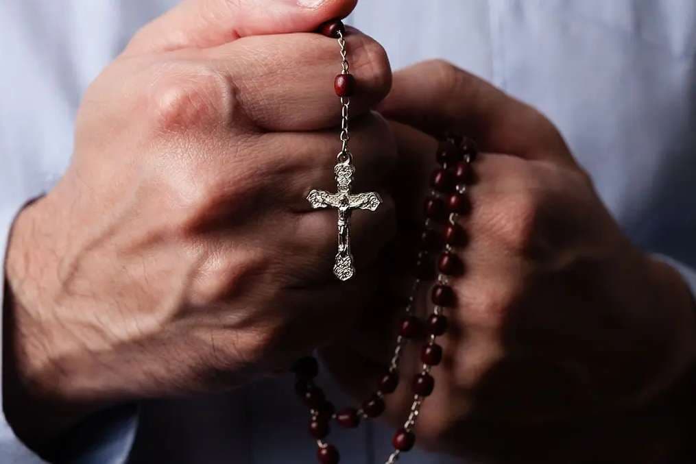 How the Rosary brought a Colorado nursing home resident into the Catholic Church
