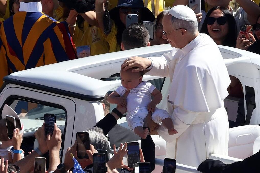 Pope Leo personally responds to letter from a mother seeking guidance in faith, family life