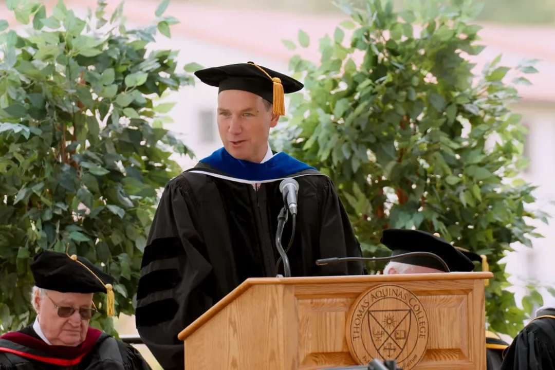 ‘The world needs you’: Ambassador Brian Burch urges Thomas Aquinas graduates to seek true peace through rightly ordered love