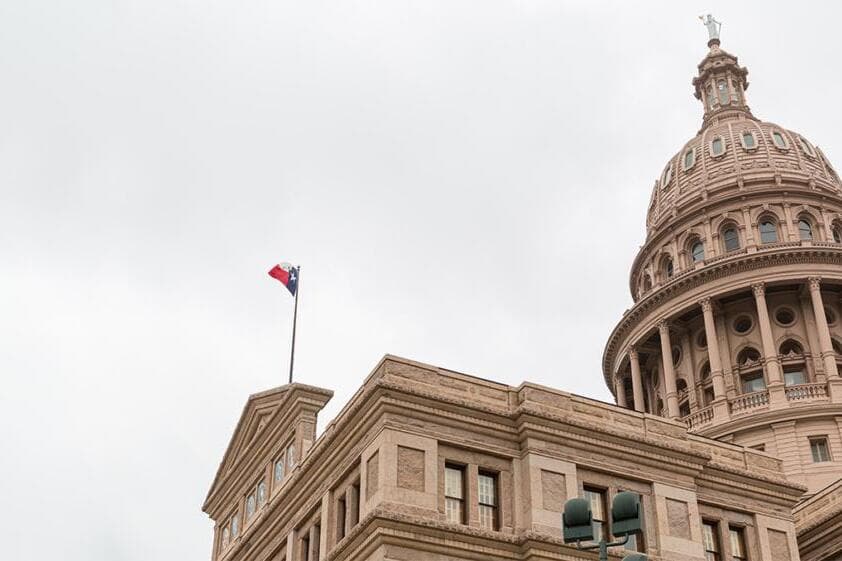 FBI joins hunt in apprehending Texas Democrats who fled redistricting vote