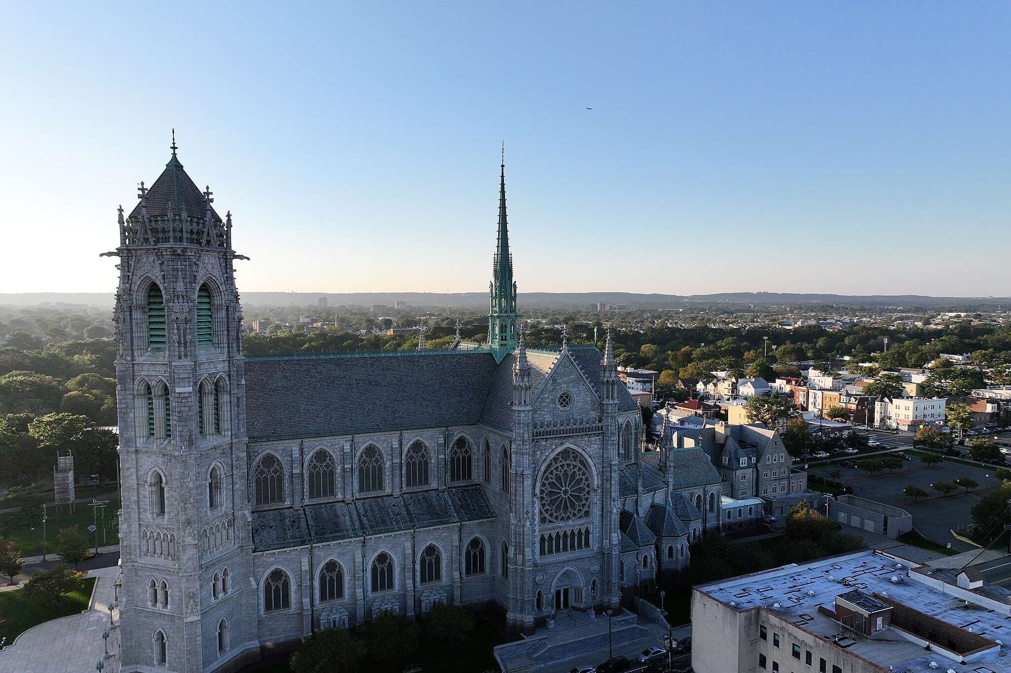 New Jersey archdiocese to merge parishes as Mass attendance falls