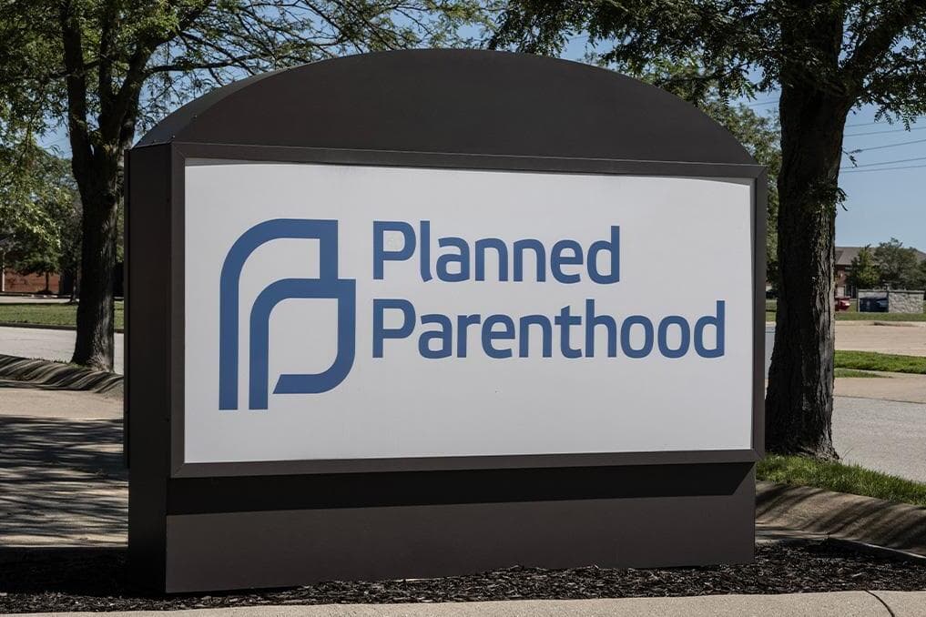 Judge who froze Planned Parenthood Medicaid cuts reaffirms decision with amended order