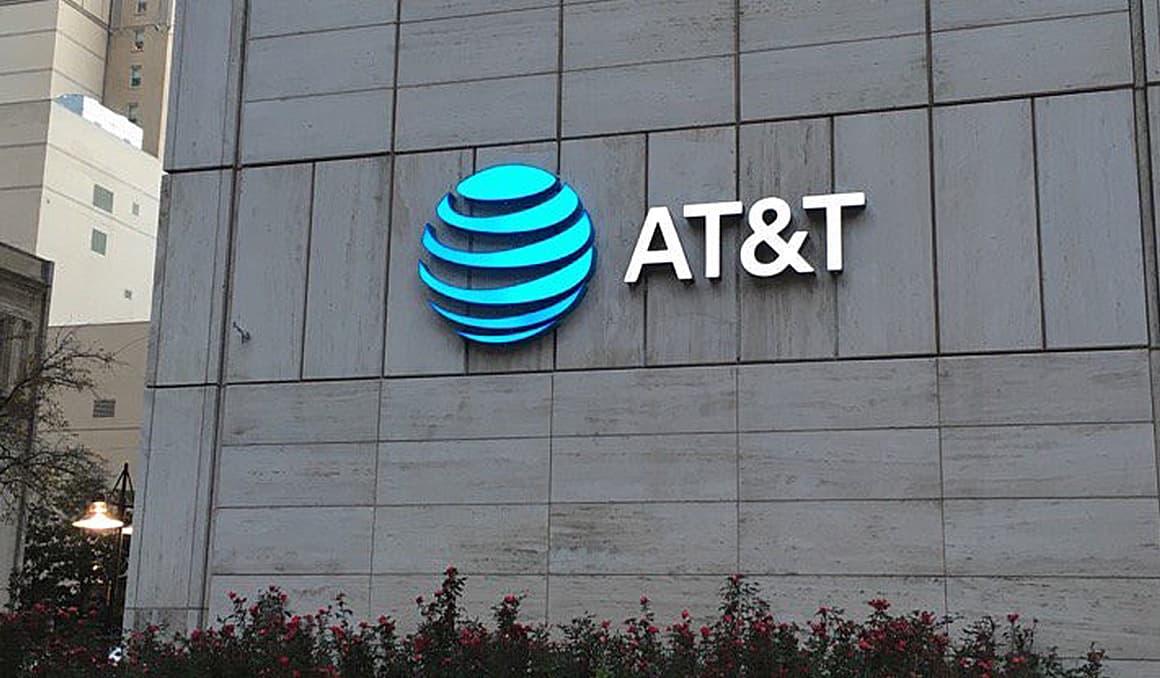 AT&T ends all DEI programs, says Robby Starbuck