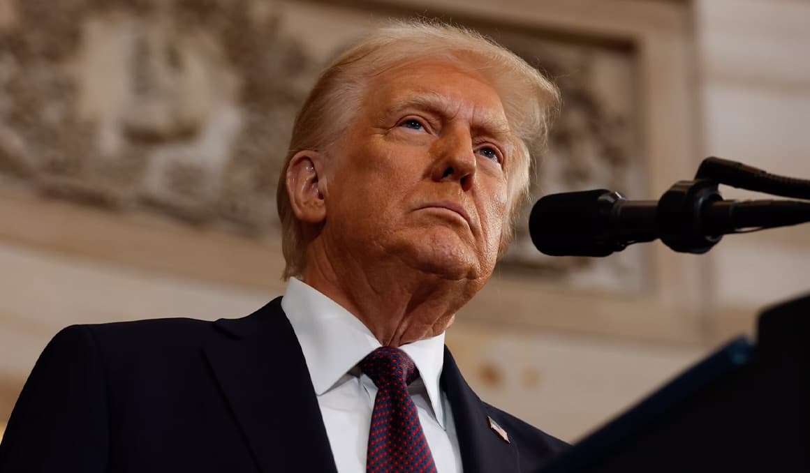 Trump White House Roundup: Tugs of War